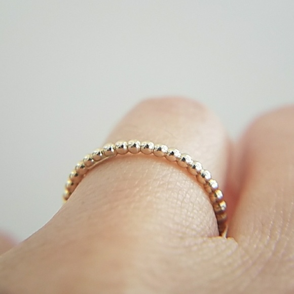 10k Solid Yellow Gold cable Stackable Wedding Band - Picture 5 of 8